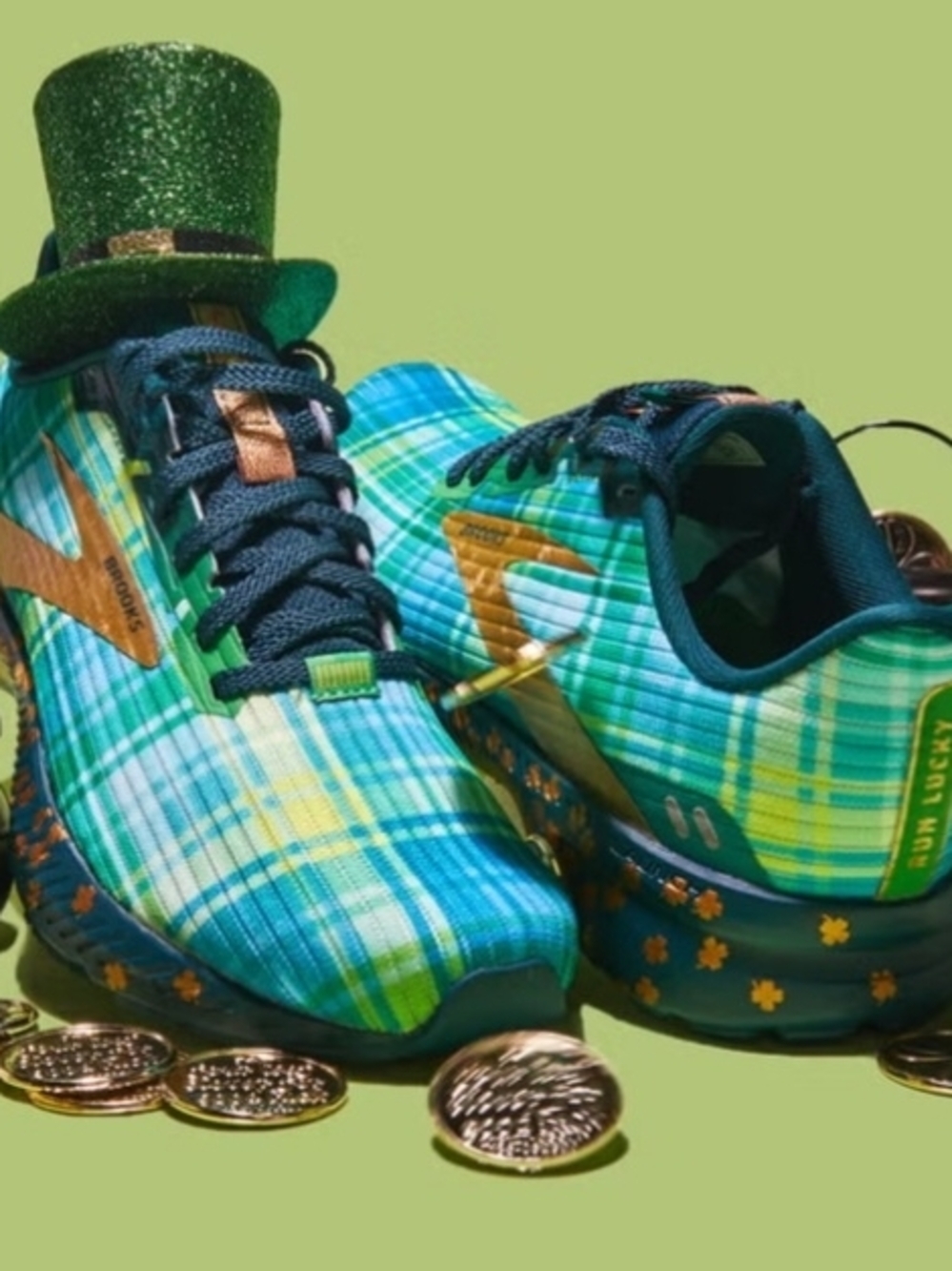 Brooks Men Size 13 ST. PATTY"S Green Plaid Running Shoes,EUC